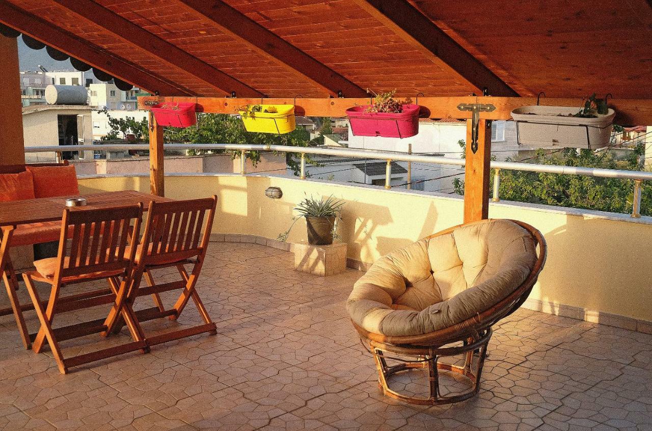 Friends Terrace Apartman Tirana Kültér fotó
